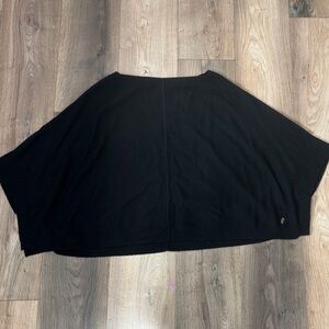 Juicy Couture Black 100% Cashmere Garment